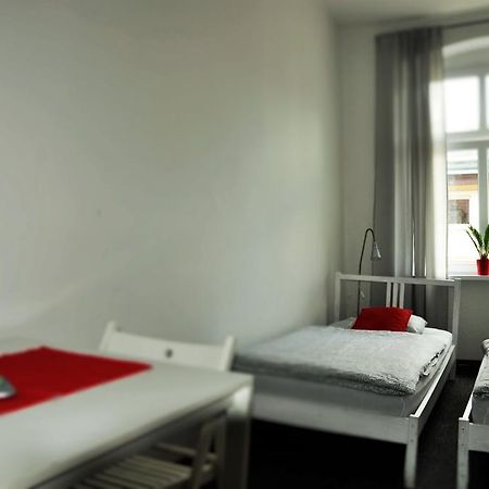 Hostel Awangarda Poznań Kültér fotó
