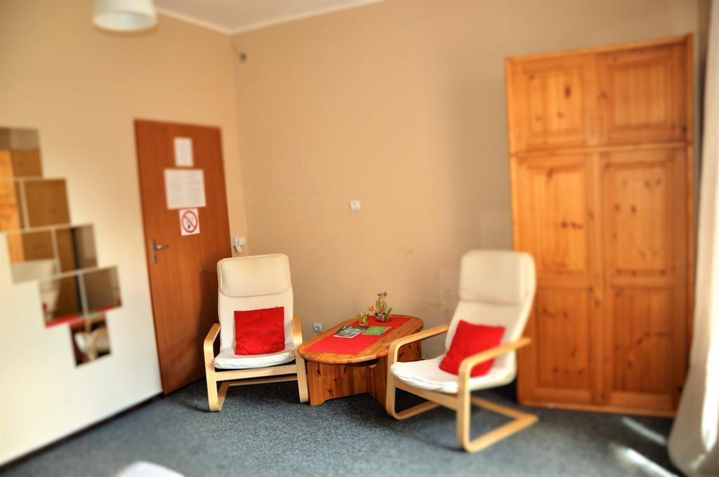 Hostel Awangarda Poznań Kültér fotó